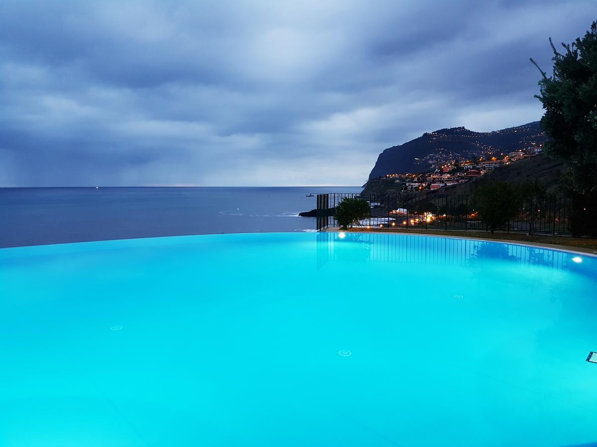 Atlantic Ocean View Apartment Funchal  Ngoại thất bức ảnh